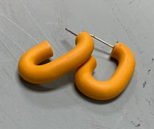 Load image into Gallery viewer, C-Hoop Earrings
